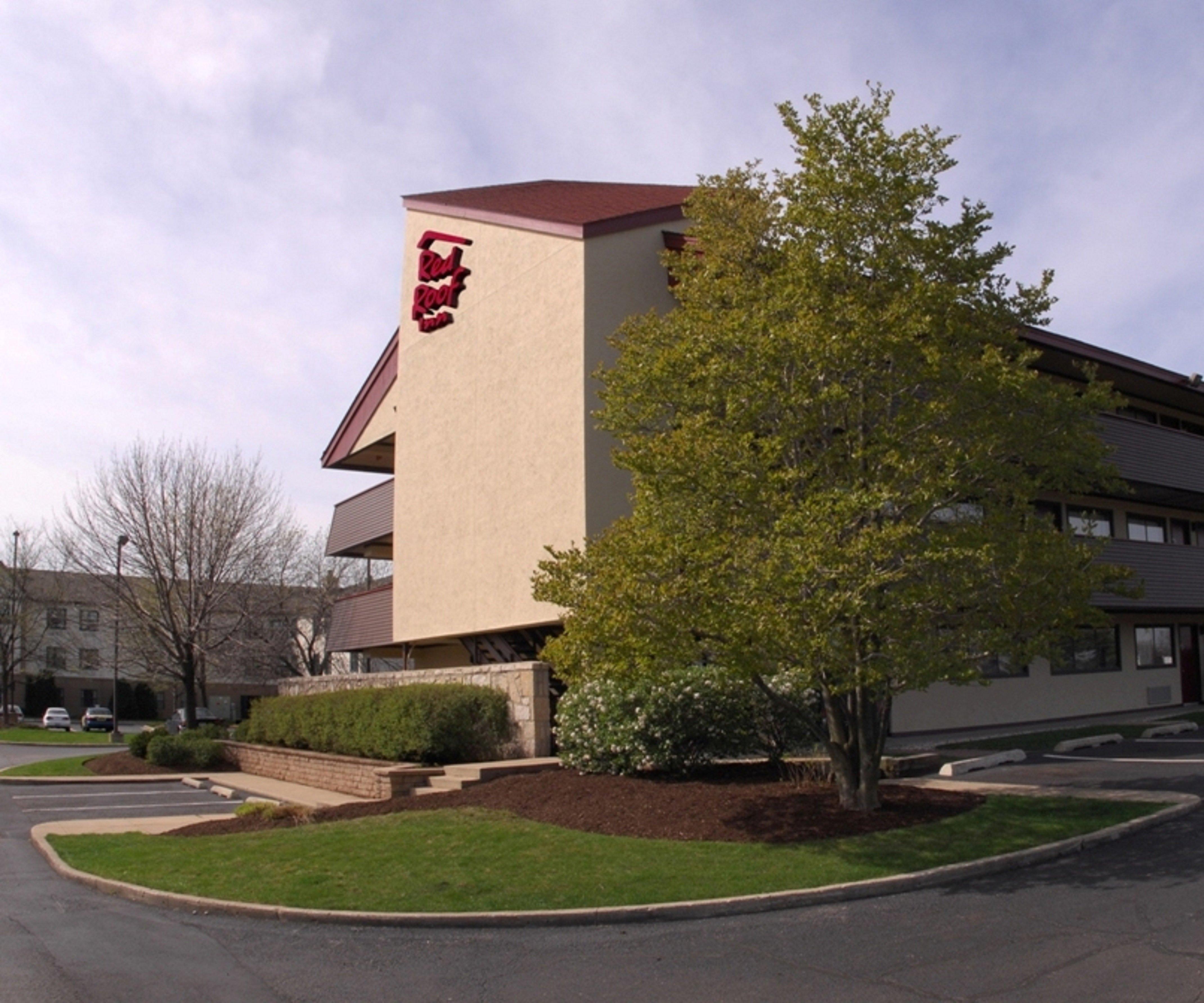 Red Roof Inn Wilkes-Barre Arena Exterior photo