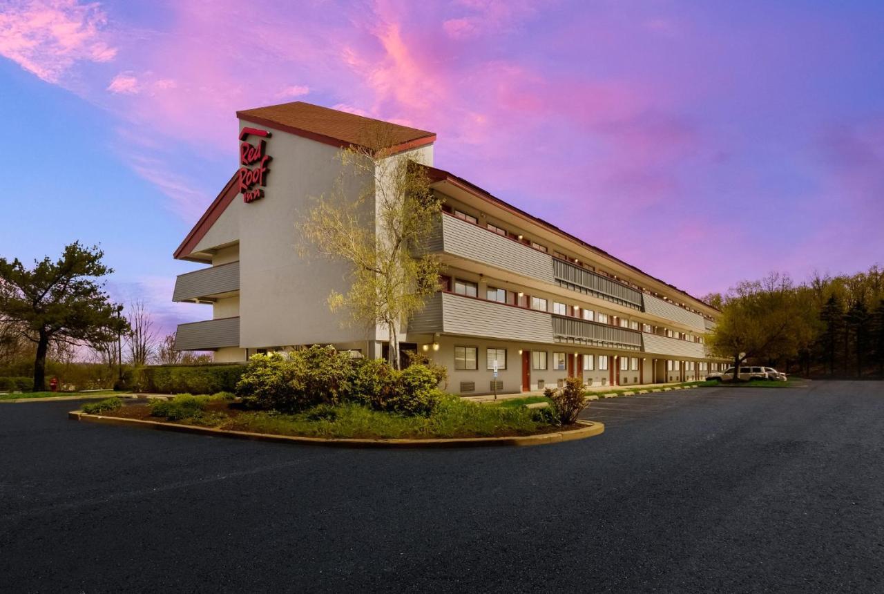 Red Roof Inn Wilkes-Barre Arena Exterior photo